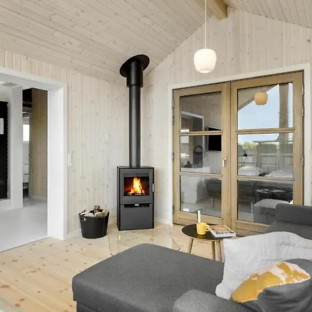 Semesterbostad 2 Bedroom Stunning In *